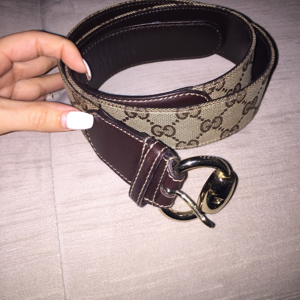 SOLD! Gucci belt